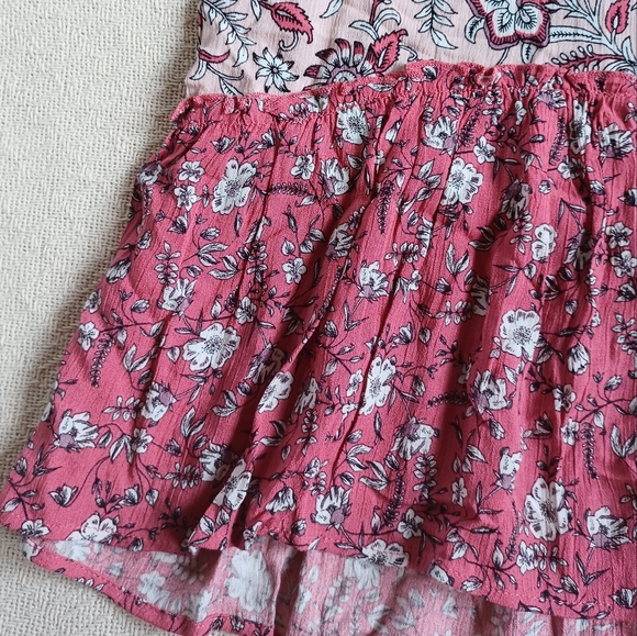 donating! Aero ♡ floral tank top - Picture 3 of 6